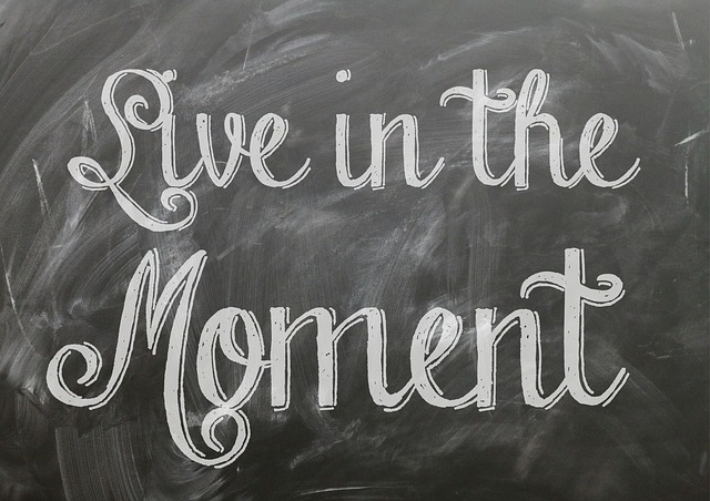 Live In the Moment Captions and Motivation